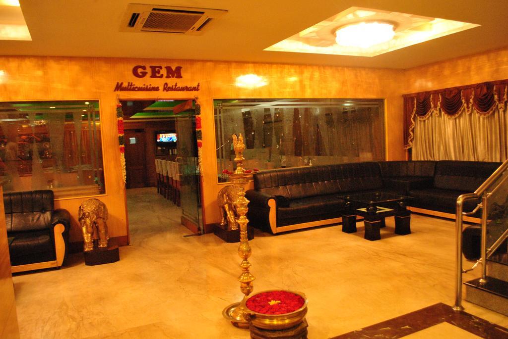 Sonas Inn Trichy Tiruchirappalli Exterior foto