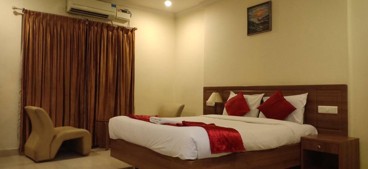 Sonas Inn Trichy Tiruchirappalli Exterior foto